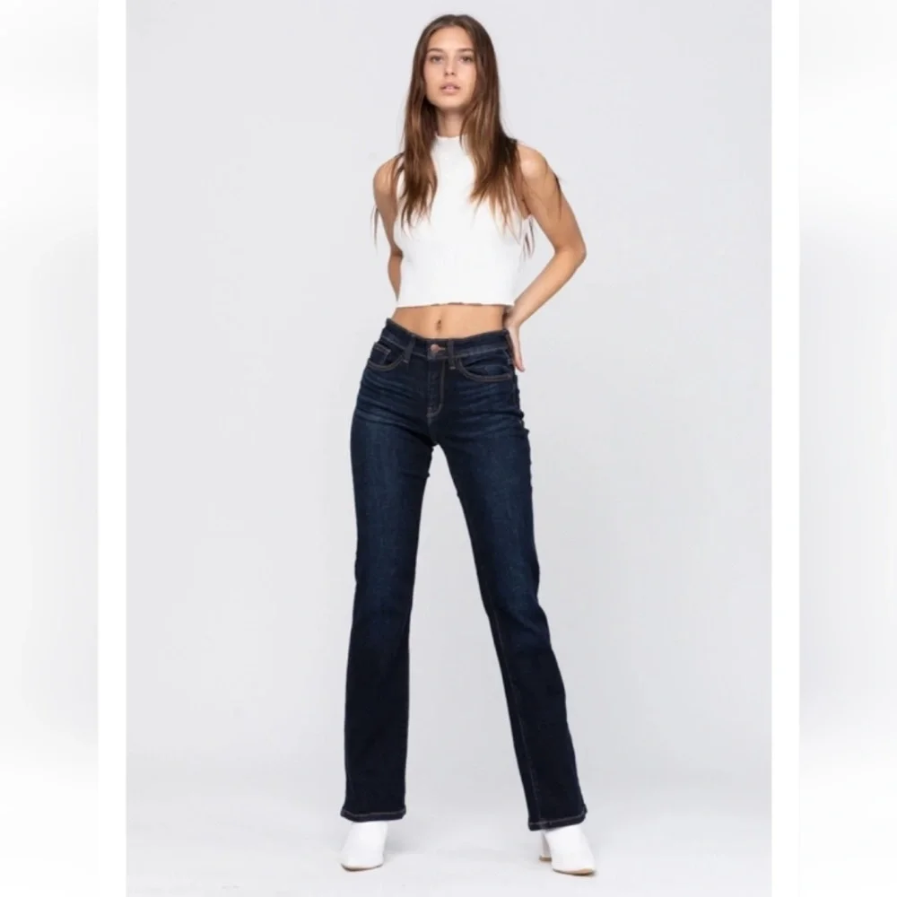 Judy Blue Size 13/31 Whiskered Dark Wash Bootcut Jeans~Frayed Hem~like New! - Picture 3 of 13